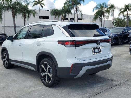 2025 Volkswagen Tiguan 2.0T SE