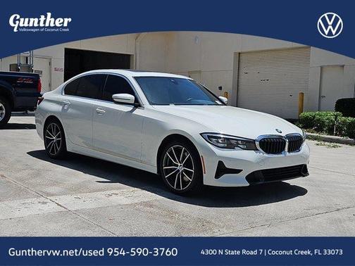 2019 BMW 330 i