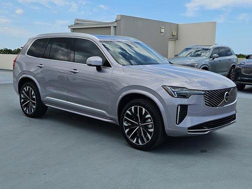 2026 Volvo XC60 B5 Core