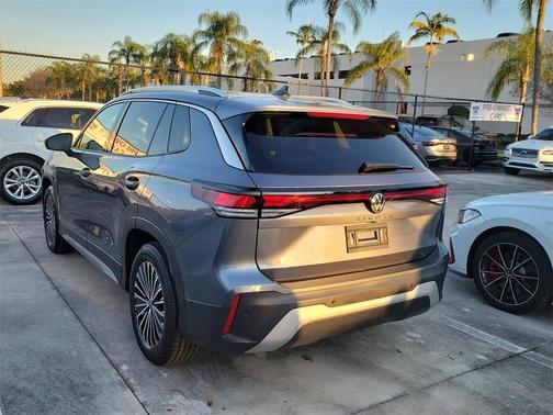 2025 Volkswagen Tiguan 2.0T S