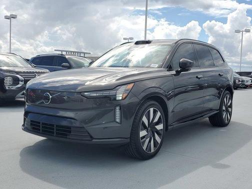 2025 Volvo EX90 Twin Motor Performance Ultra