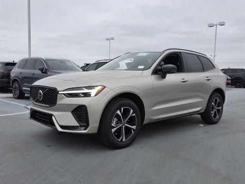 2026 Volvo XC60 B5 Core