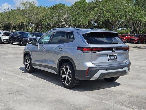 2025 Volkswagen Tiguan 2.0T SE
