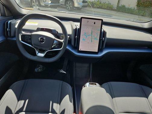 2025 Volvo EX30 Twin Motor Plus