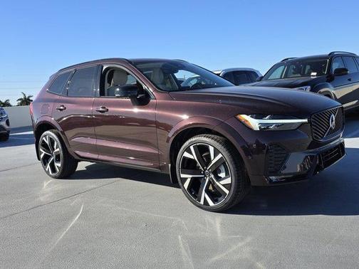 2026 Volvo XC60 B5 Ultra