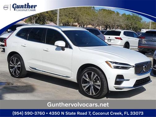 2022 Volvo XC60 Recharge Plug-In Hybrid T8 Inscription Extended Range