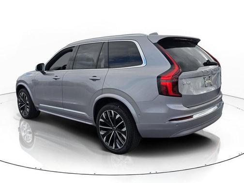 Silver 2026 Volvo XC90 B6 Plus 7-Seater