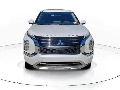 2025 Mitsubishi Outlander PHEV SE