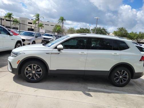 2022 Volkswagen Tiguan 2.0T SE