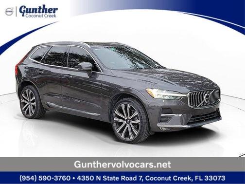 Platinum Gray Metallic 2023 Volvo XC60 B5 Ultimate Bright Theme