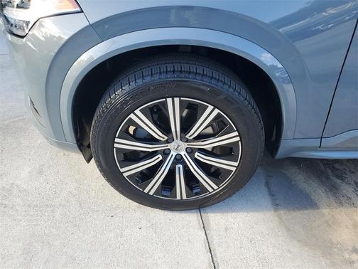 2023 Volvo XC90 B5 Core