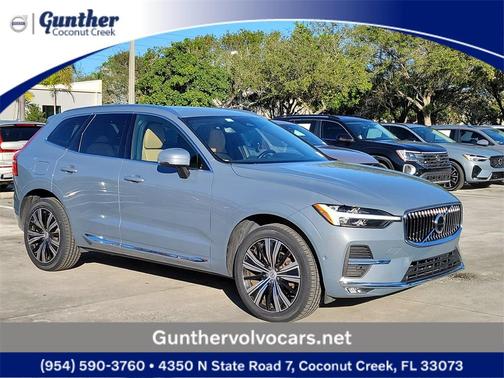 2023 Volvo XC60 B5 Ultimate Bright Theme