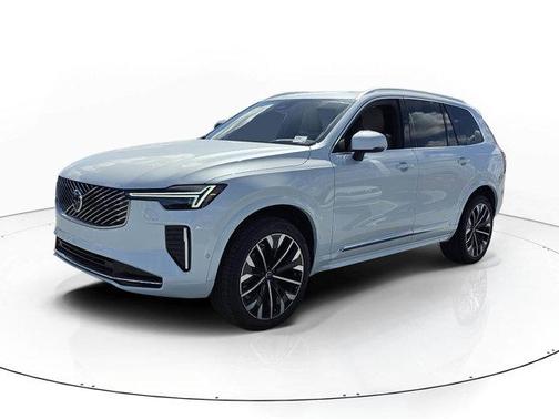 Crystal White Pearl 2026 Volvo XC90 B6 Ultra 7-Seater