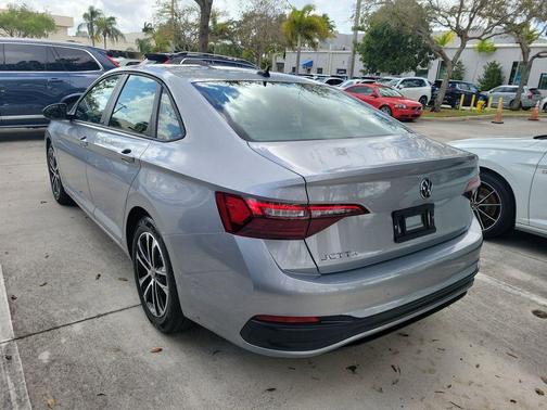 2024 Volkswagen Jetta 1.5T Sport