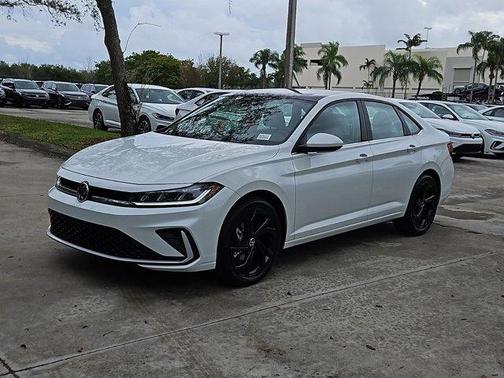 2025 Volkswagen Jetta 1.5T SE