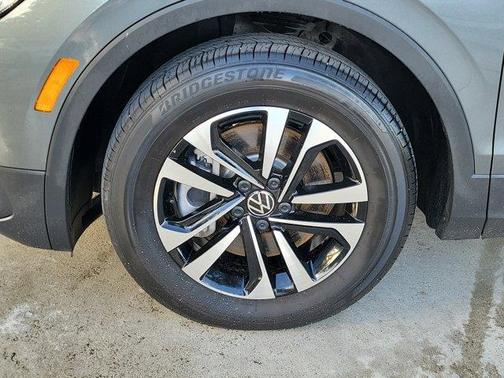 2024 Volkswagen Tiguan 2.0T S