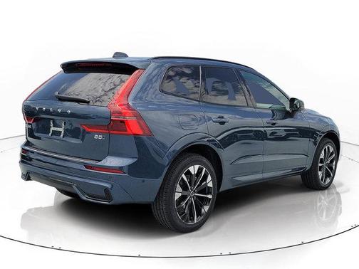 Denim Blue Metallic 2026 Volvo XC60 B5 Plus