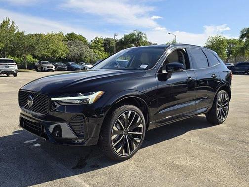 2026 Volvo XC60 ULTRA