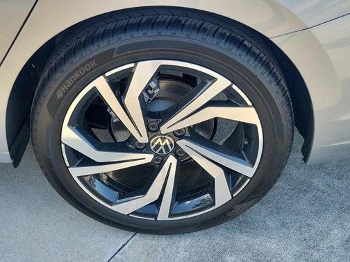 2025 Volkswagen Jetta 1.5T SEL
