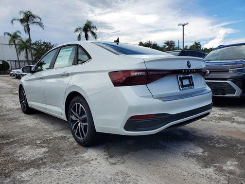 2026 Volkswagen Jetta 1.5T SE