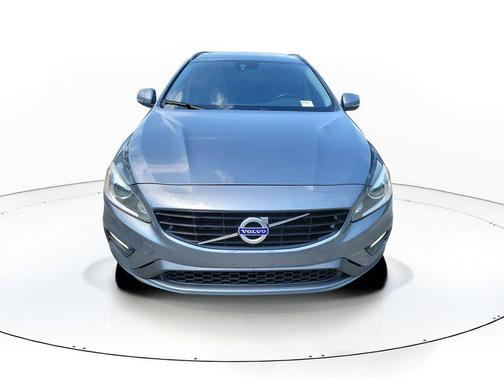 2018 Volvo V60 T5 Dynamic