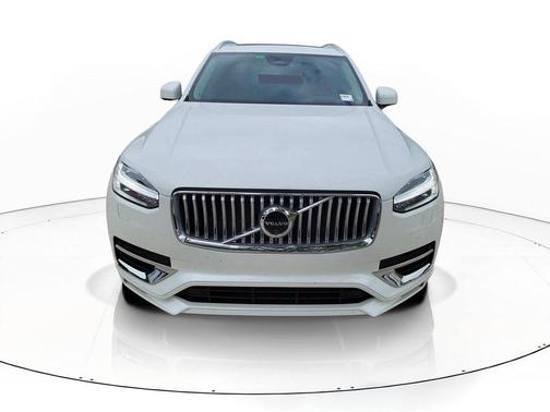 Crystal White 2024 Volvo XC90 B6 Ultimate Bright Theme 7-Seater