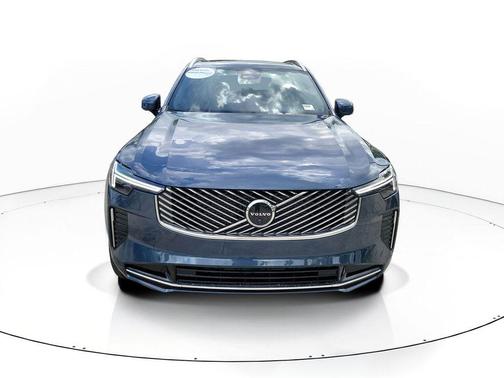 Denim Blue Metallic 2026 Volvo XC90 B6 Plus 7-Seater