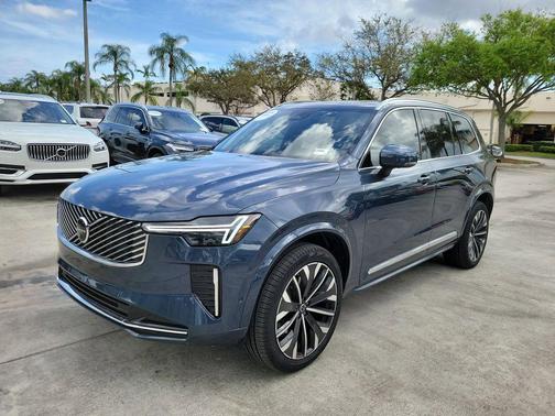 2026 Volvo XC90 B6 Plus 7-Seater