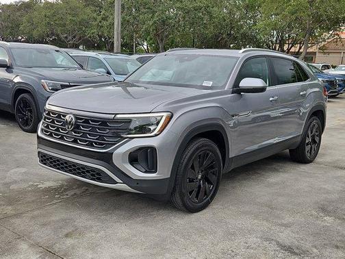 2026 Volkswagen Atlas Cross Sport 2.0T SE w/Technology