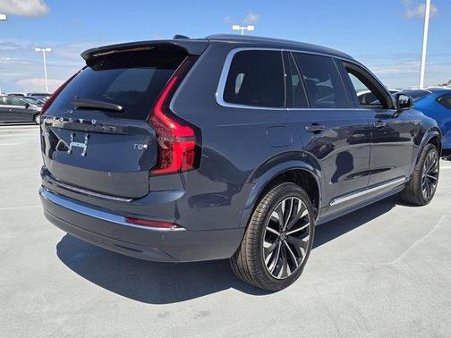 2026 Volvo XC90 Plug-In Hybrid T8 Core