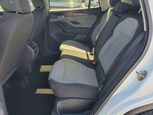 Pure White 2026 Volkswagen Tiguan 2.0T S