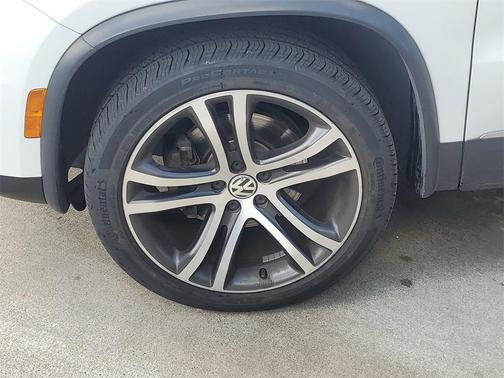 2017 Volkswagen Tiguan 2.0T SEL