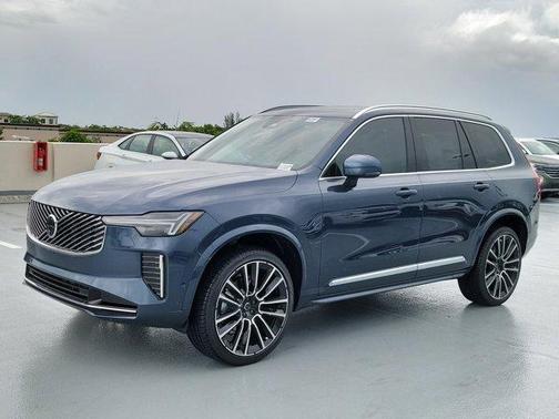 2026 Volvo XC90 B6 Plus 6-Seater