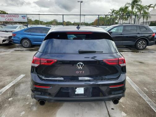 2022 Volkswagen Golf GTI 2.0T SE