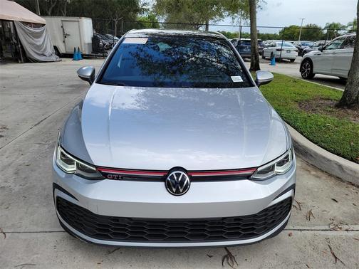 2022 Volkswagen Golf GTI 2.0T Autobahn