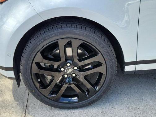 2020 Land Rover Range Rover Evoque SE