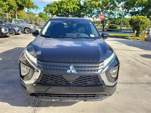 2023 Mitsubishi Eclipse Cross LE