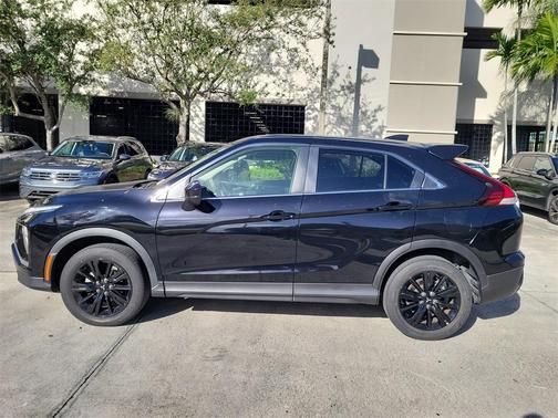 2023 Mitsubishi Eclipse Cross LE