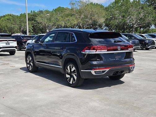 2025 Volkswagen Atlas Cross Sport 2.0T SEL