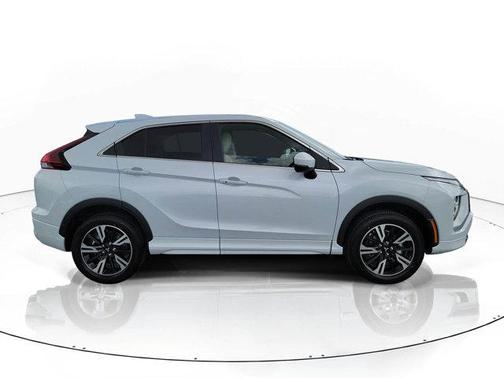 White Diamond 2026 Mitsubishi Eclipse Cross SEL