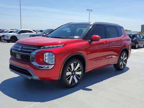 2025 Mitsubishi Outlander SEL
