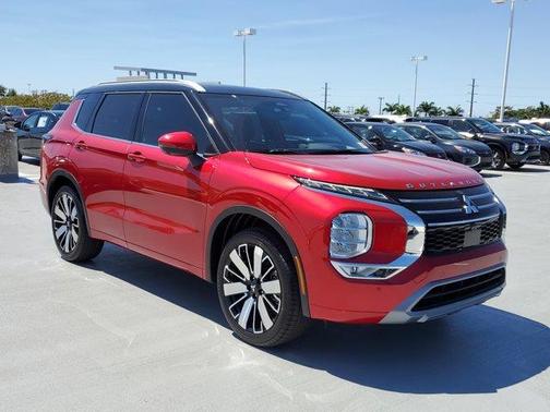 2025 Mitsubishi Outlander SEL