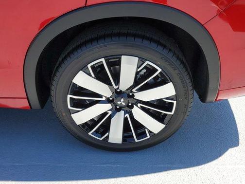 2025 Mitsubishi Outlander SEL