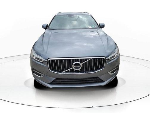 Gray Metallic 2020 Volvo XC60 T6 Inscription