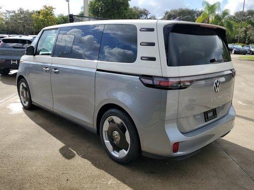 2025 Volkswagen ID. Buzz Pro S Plus