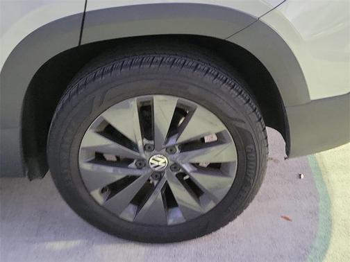 2023 Volkswagen Taos 1.5T S