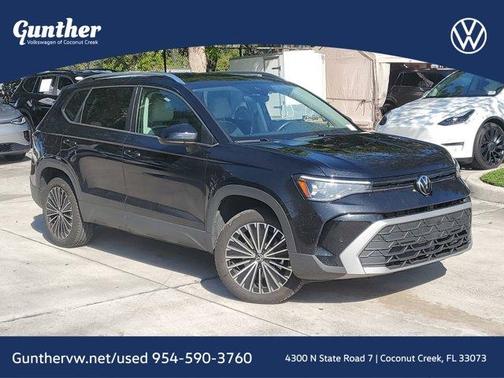 2025 Volkswagen Taos 1.5T SE