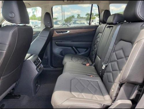 2026 Volkswagen Atlas Cross Sport 2.0T SE