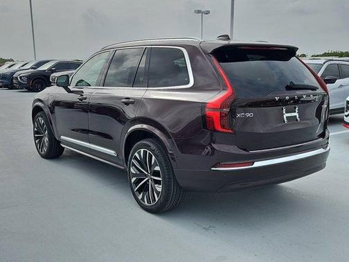 2025 Volvo XC90 Plug-In Hybrid T8 Ultra 7-Seater