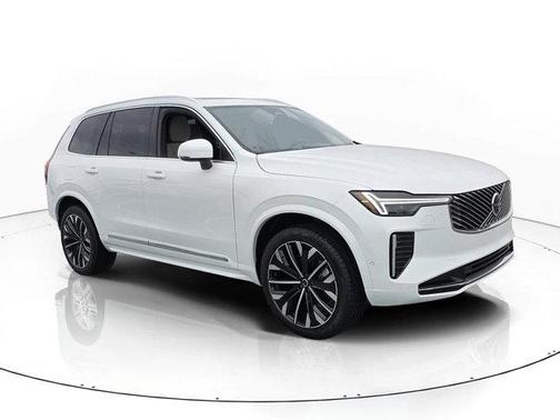 2026 Volvo XC90 B6 Plus 7-Seater